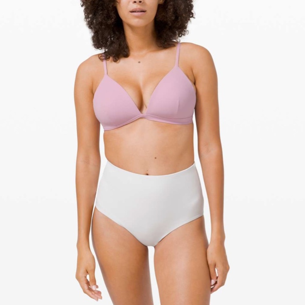*Lululemon Deep Sea Swim Top D Cup